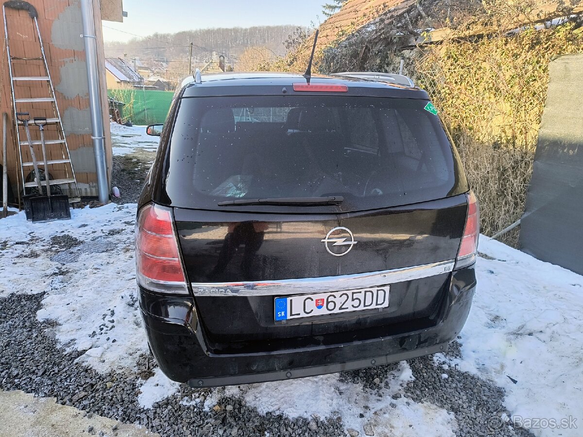 Predám Opel Zafira b 1.8 103kw lpg - 3
