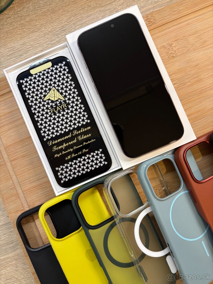 Predam Apple Iphone 16 Pro 256 Gb Desert Titanium - 3