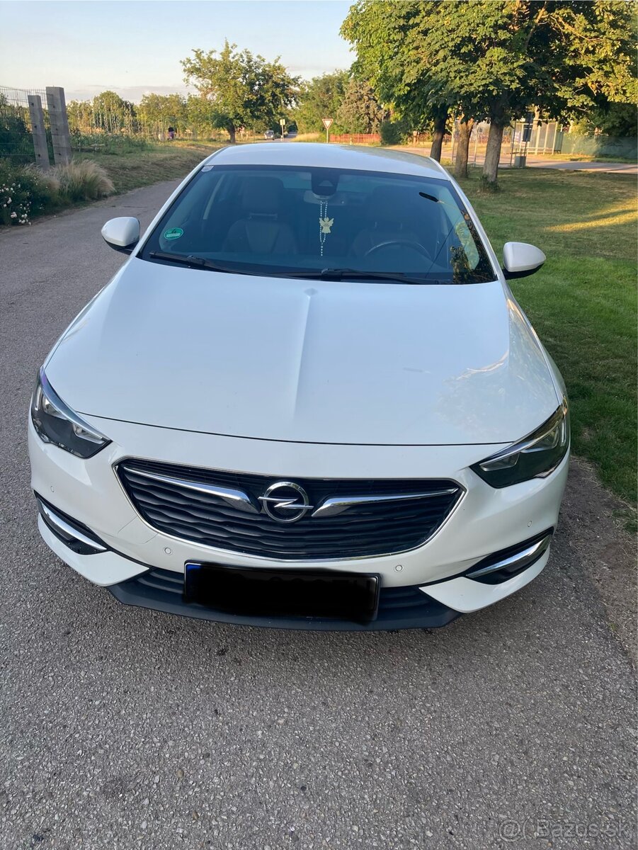 Opel Insignia Grand Sport - 3