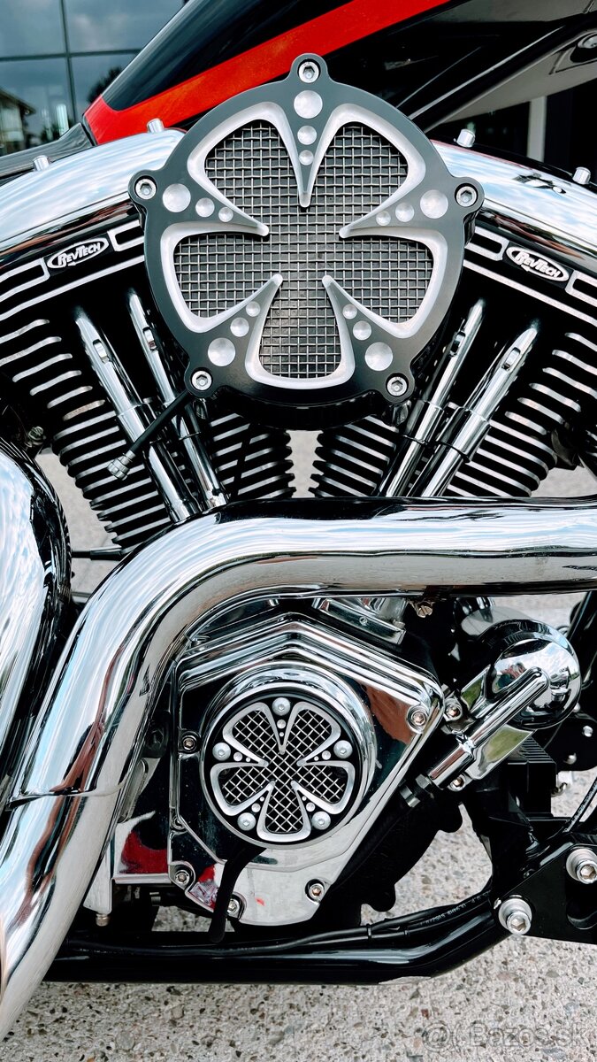 Harley Davidson Custom 300 - 3