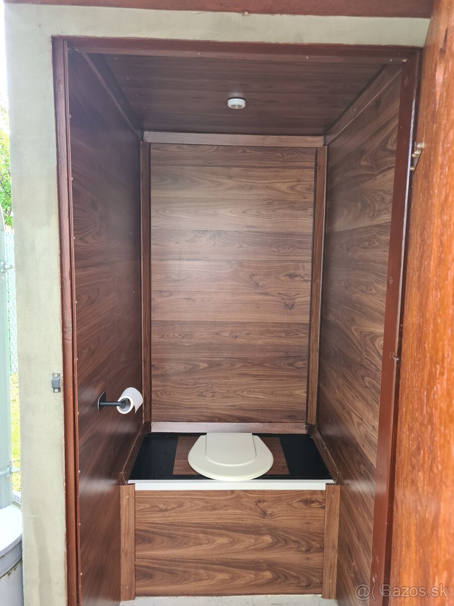 Záhrada v tichej časti Serede - 3