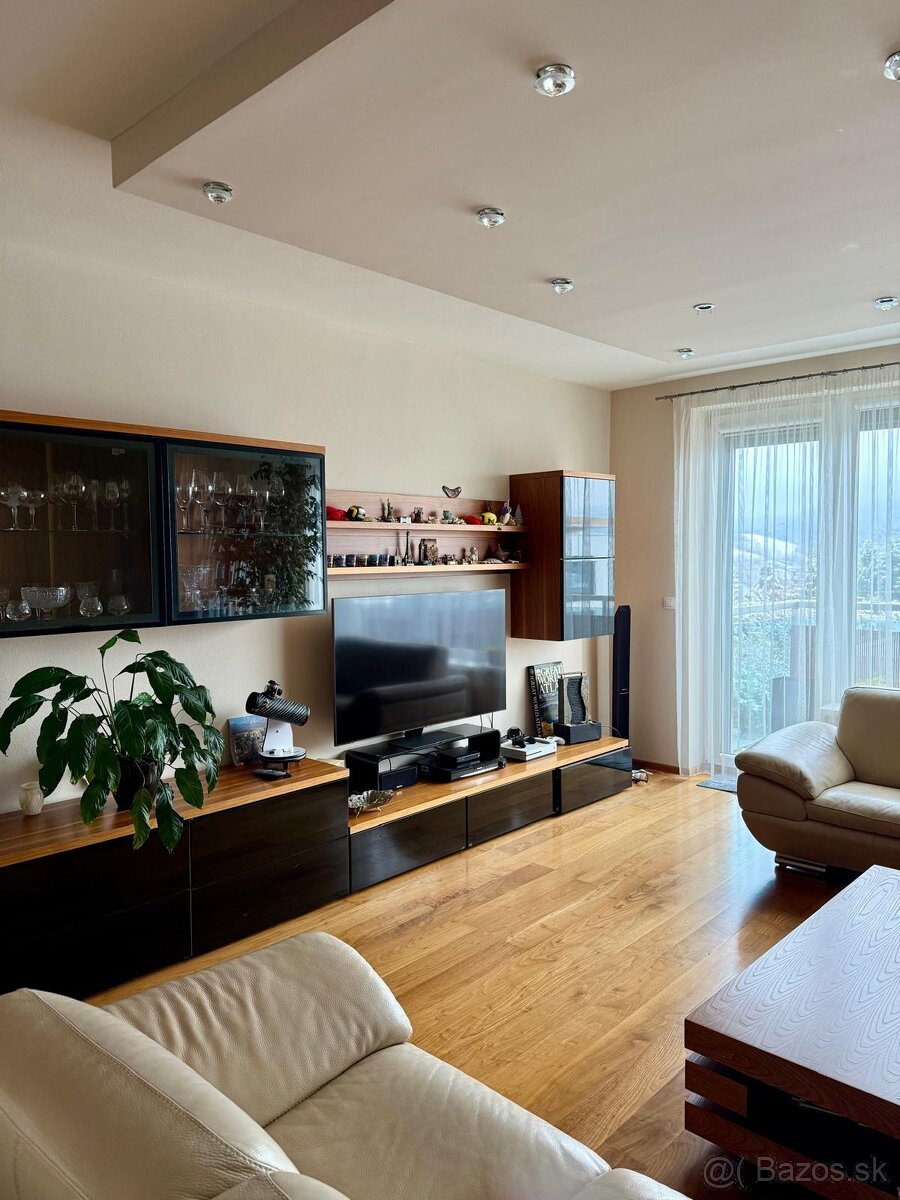 Ponúkame na predaj 3-izbový byt s úžitkovou plochou 96,82 m² - 3