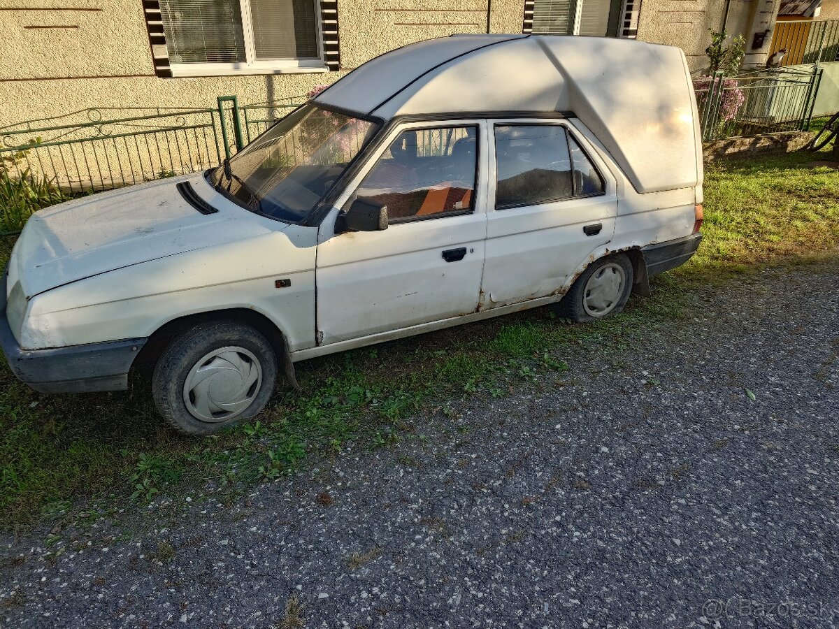 Škoda Favorit pick up - 3