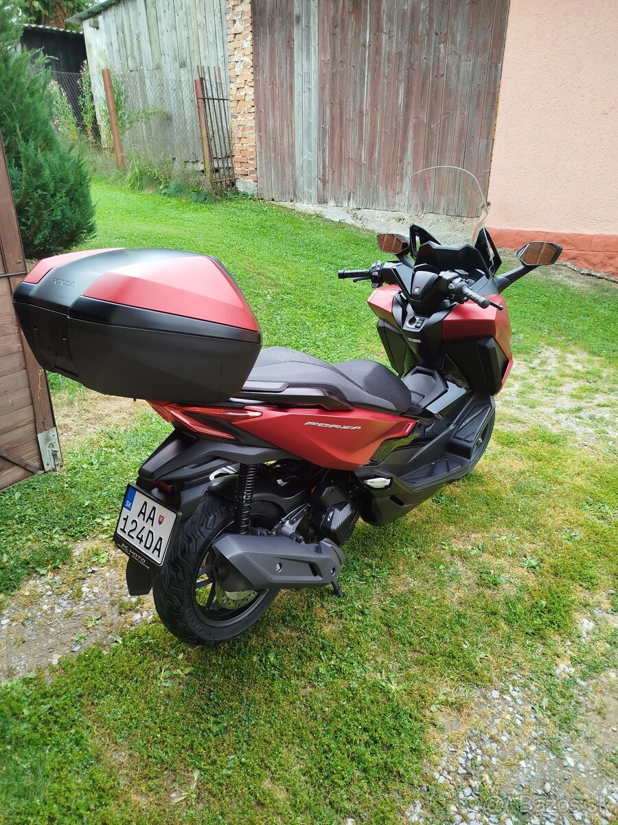 Honda Forza 125 - 3