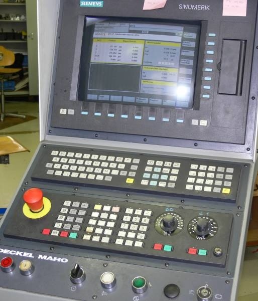 Obráběcí centrum DMC 63 V - 3