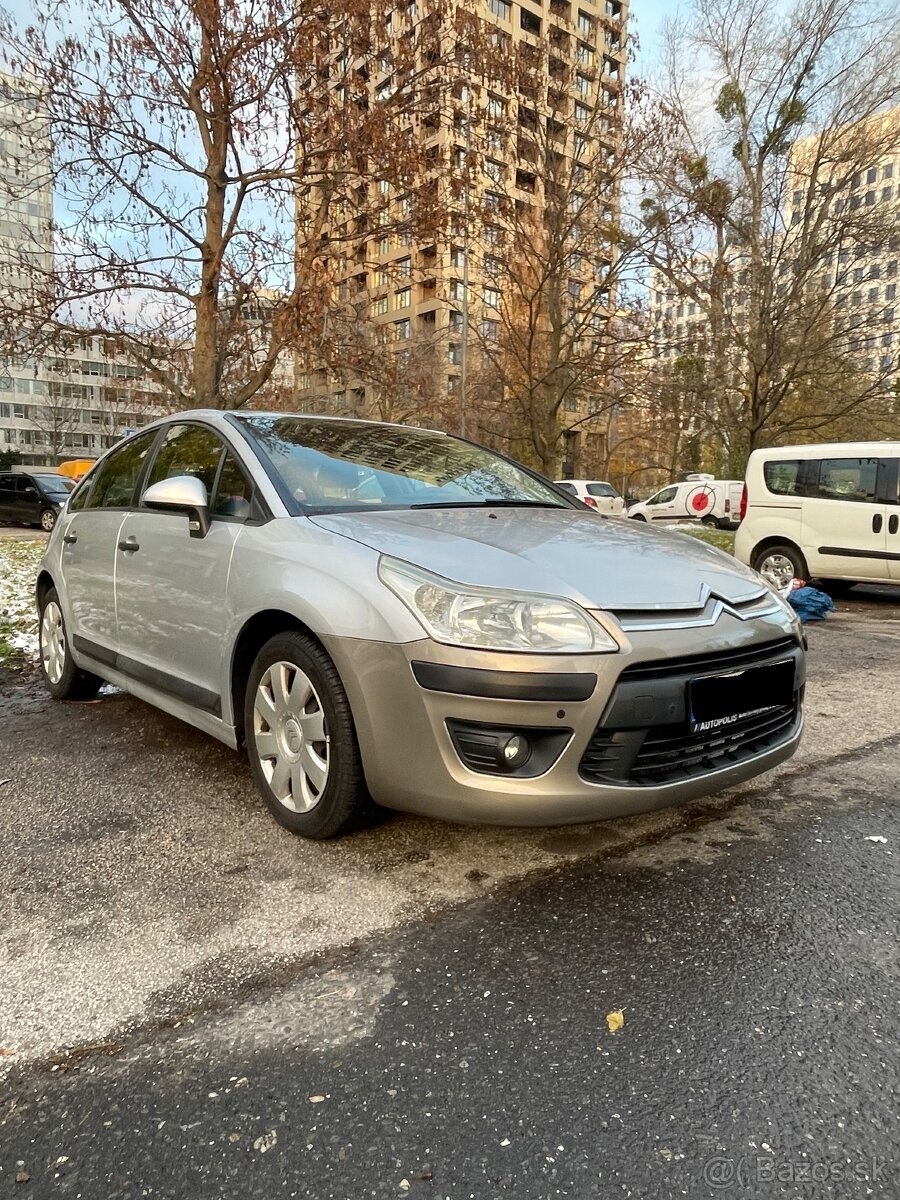 Citroën C4 Hatchback 1.4 16V - 3