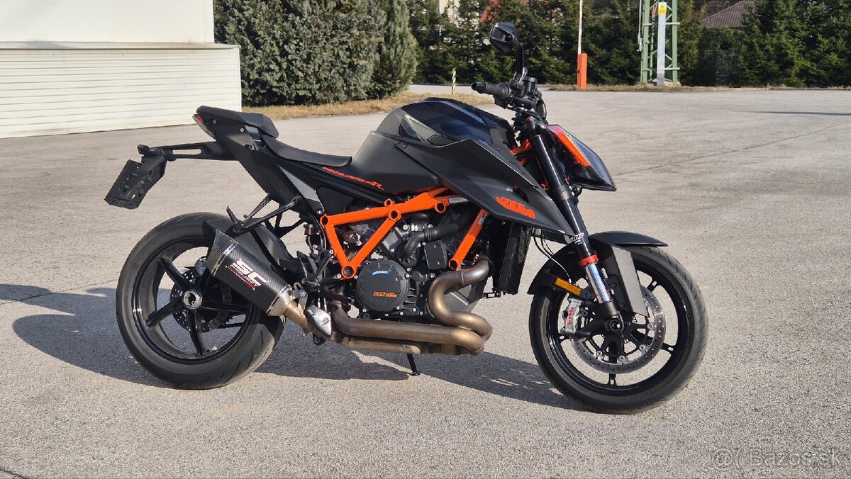 KTM SUPERDUKE 1290R - 3