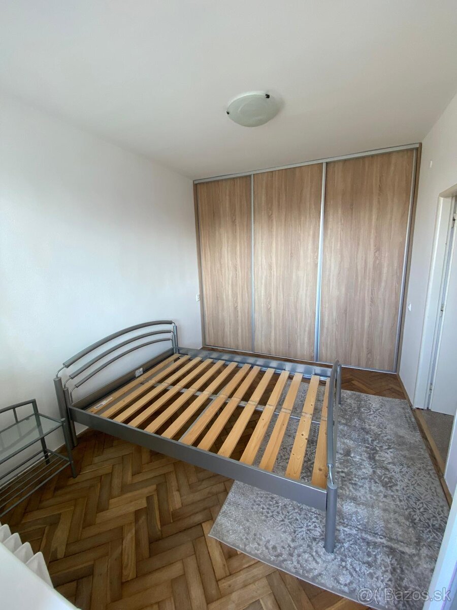 Dlhodobý prenájom 3-izbového bytu - 3