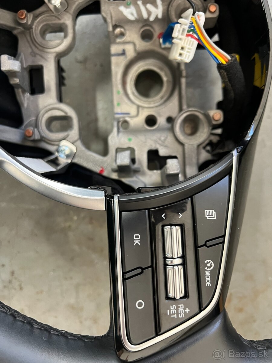 volant Kia Sportage 56130D9AA0 - 3