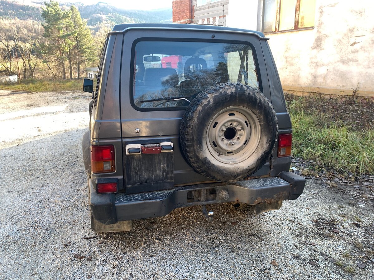 Rozpredam Pajero 2.5 td - 3