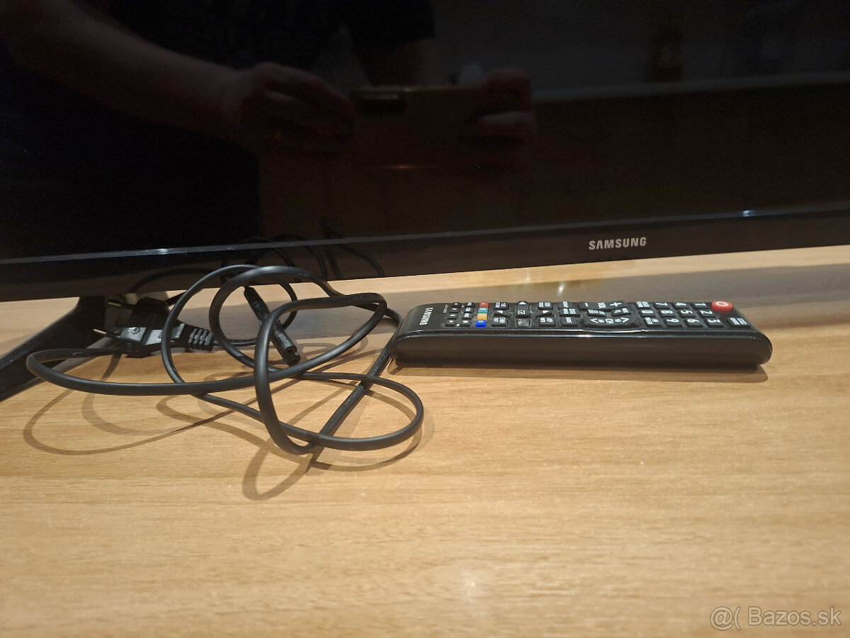 Televízor Samsung UE32T - 3