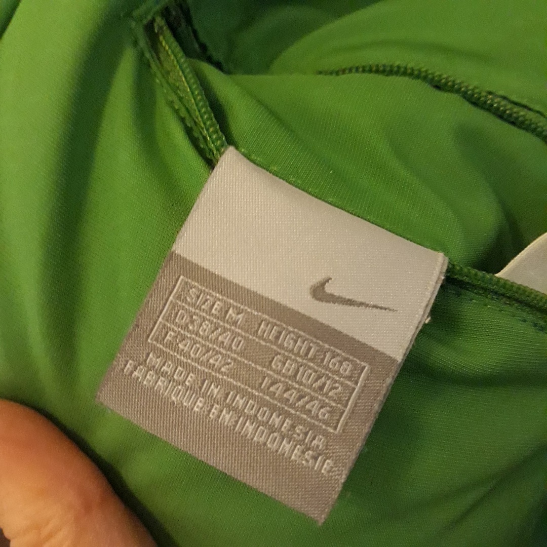 Obojstranna bunda Nike - 3