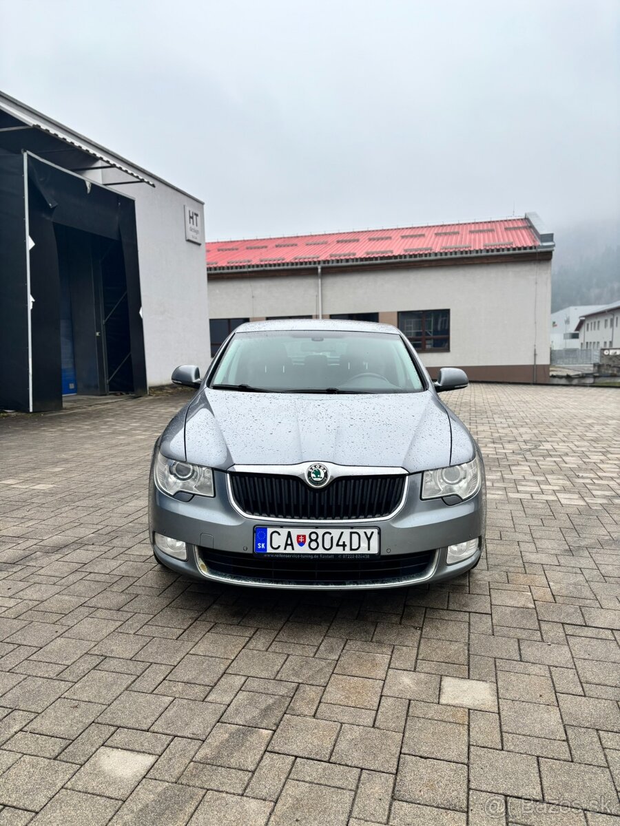 Predám Škoda Superb 2.0 TDi DSG L&K - 3