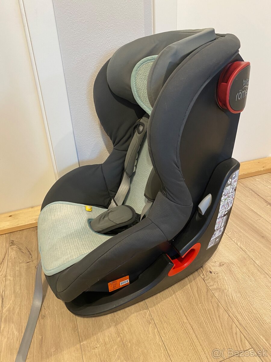 Predam detsku autosedacku Britax - 3