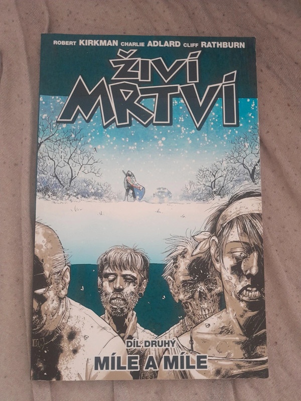 Živý mrtvý komix walking dead - 3