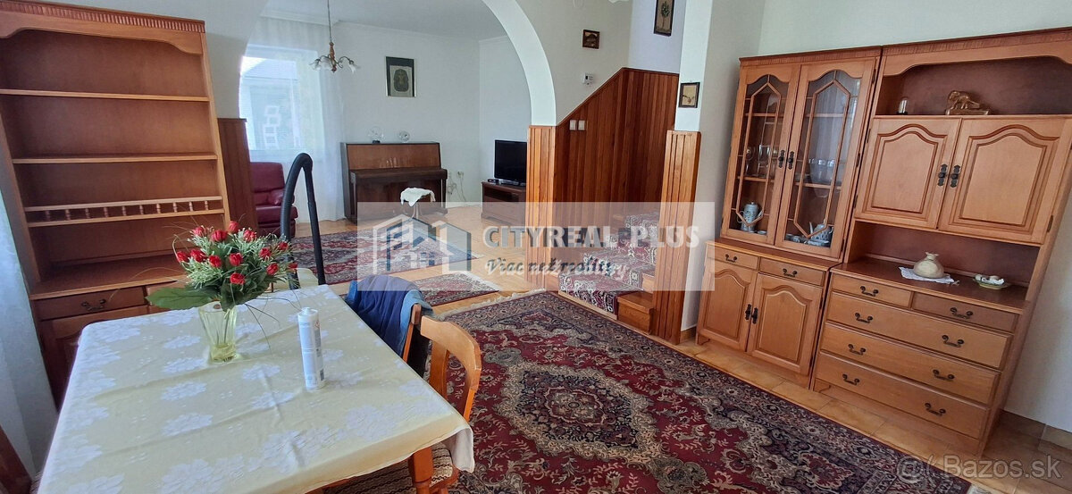 Ponúkame na prenájom 6 izbový rodinný dom v Nových Zámkoch z - 3