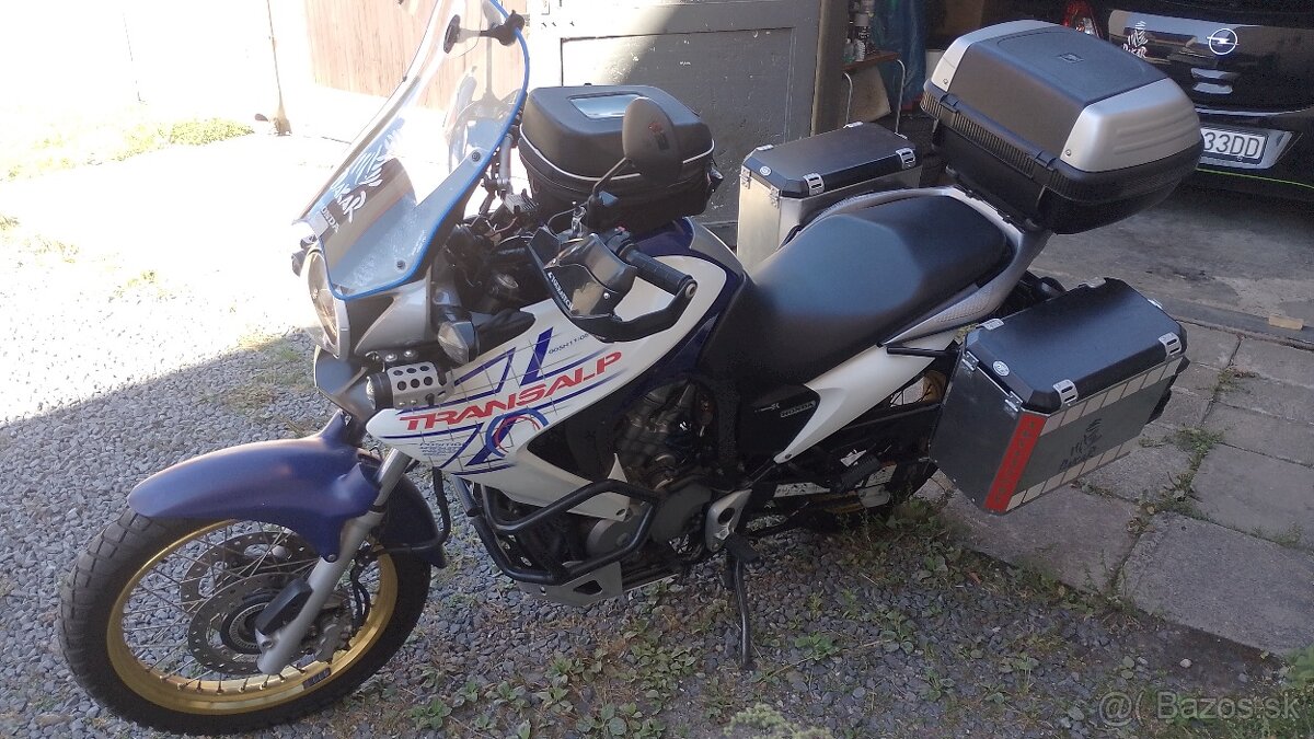Honda Transalp 700 - 3