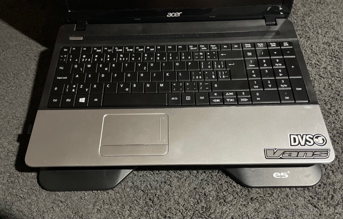 Acer Aspire E1 - 3