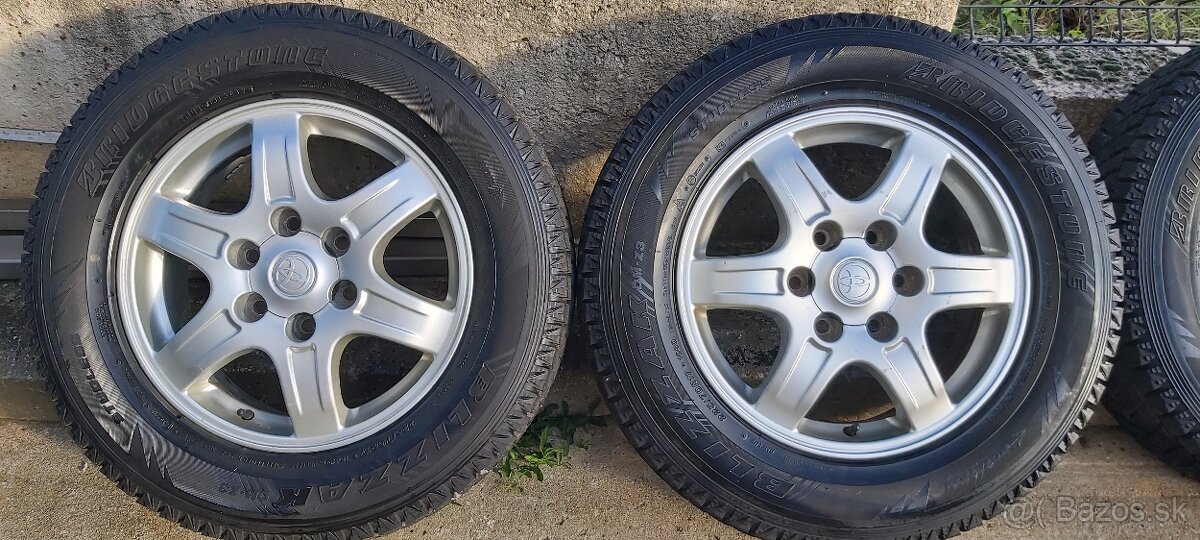 Predám zimnú sadu kolies Toyota Landcruiser, Hilux