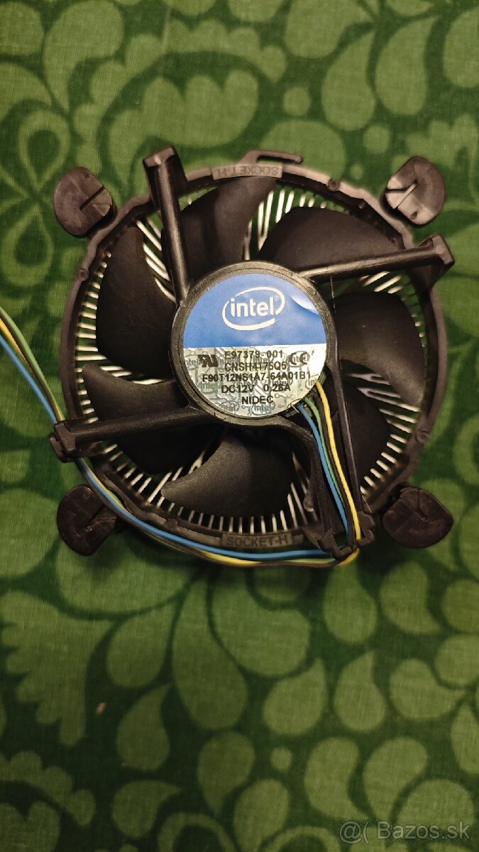Predám procesor s chladicom - 3
