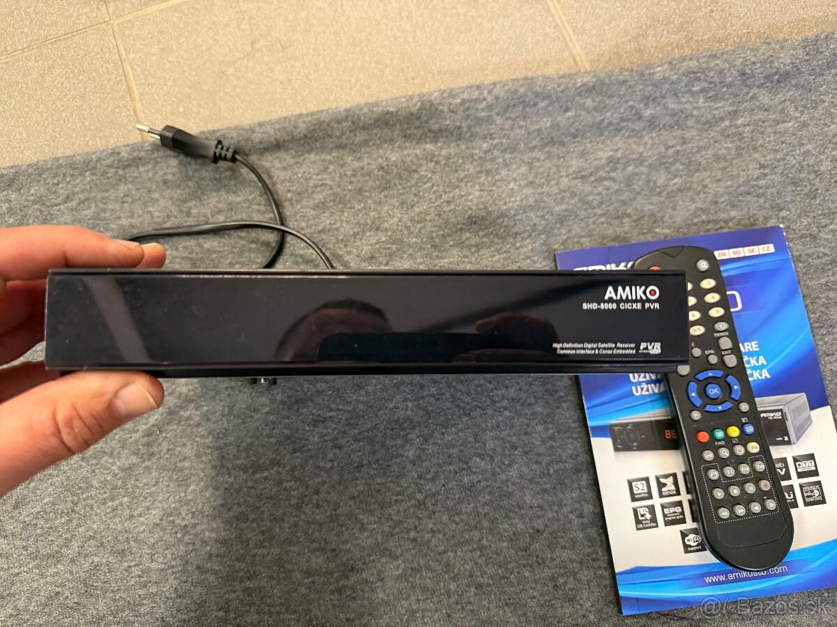 Predám satelitný príjmač AMIKO SHD-8000 - 3