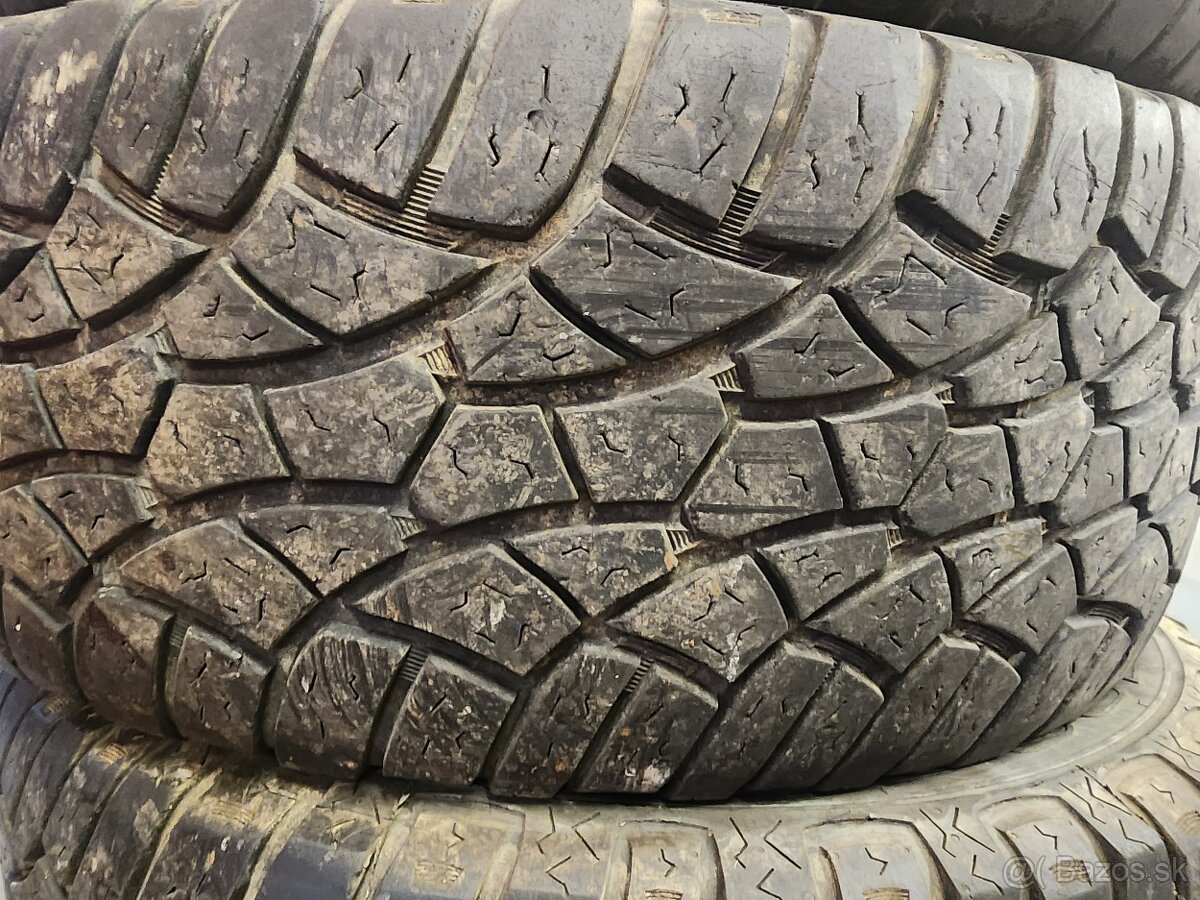 Predam pneumatiky 275/60R20