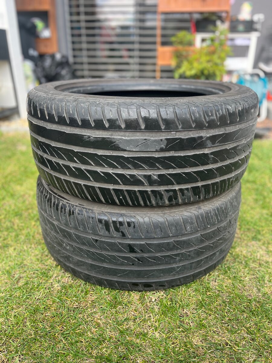 Letné gumy 245/45 R18 - 3