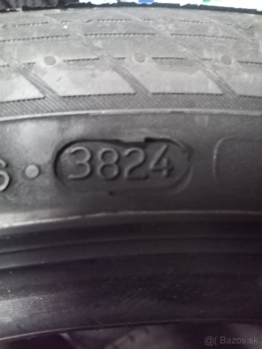 235/45R18 98 V Nokian Snow Proof - 3
