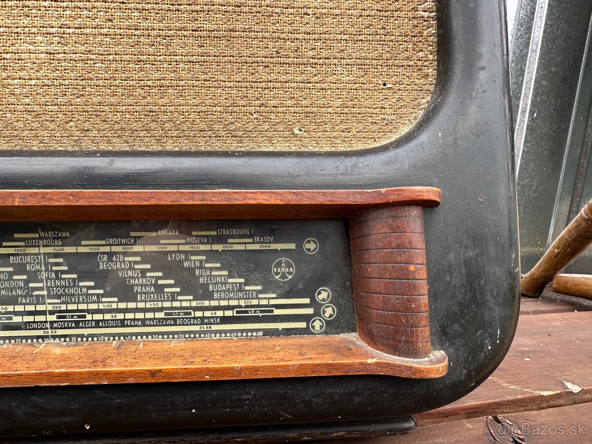 Rádio Tesla 411U - 3