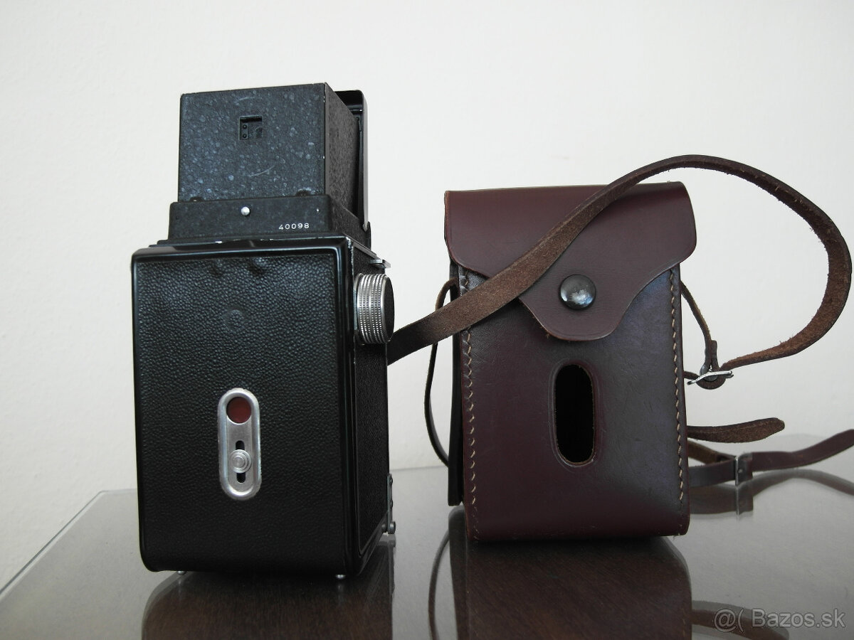 Starý fotoaparát Flexaret - 3