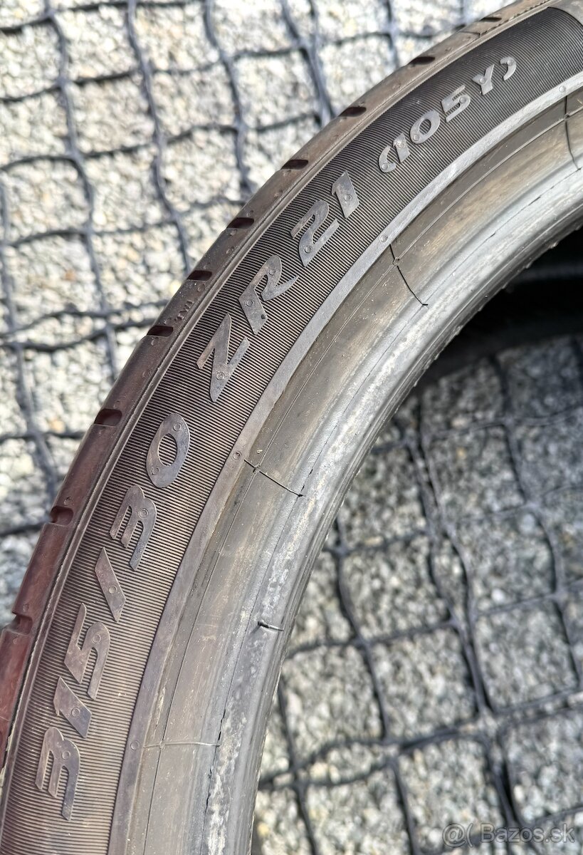 315/30 R21 Pirelli Pzero - 3