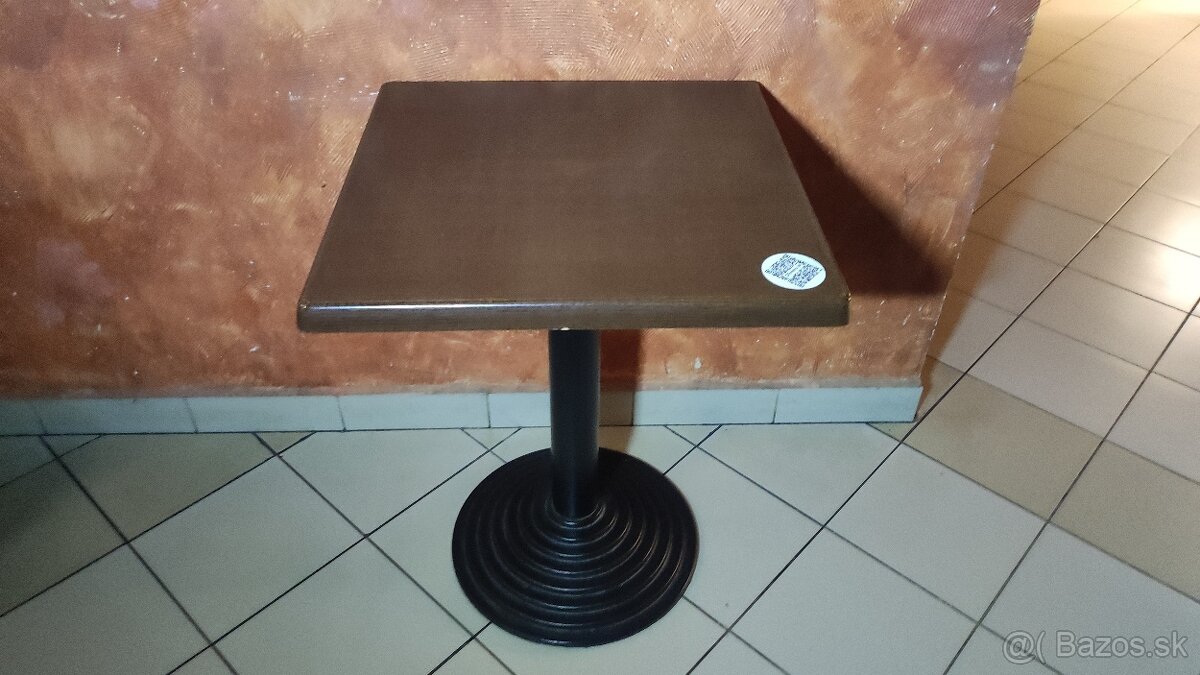 Stoly do kaviarne, baru 60x60 - 3