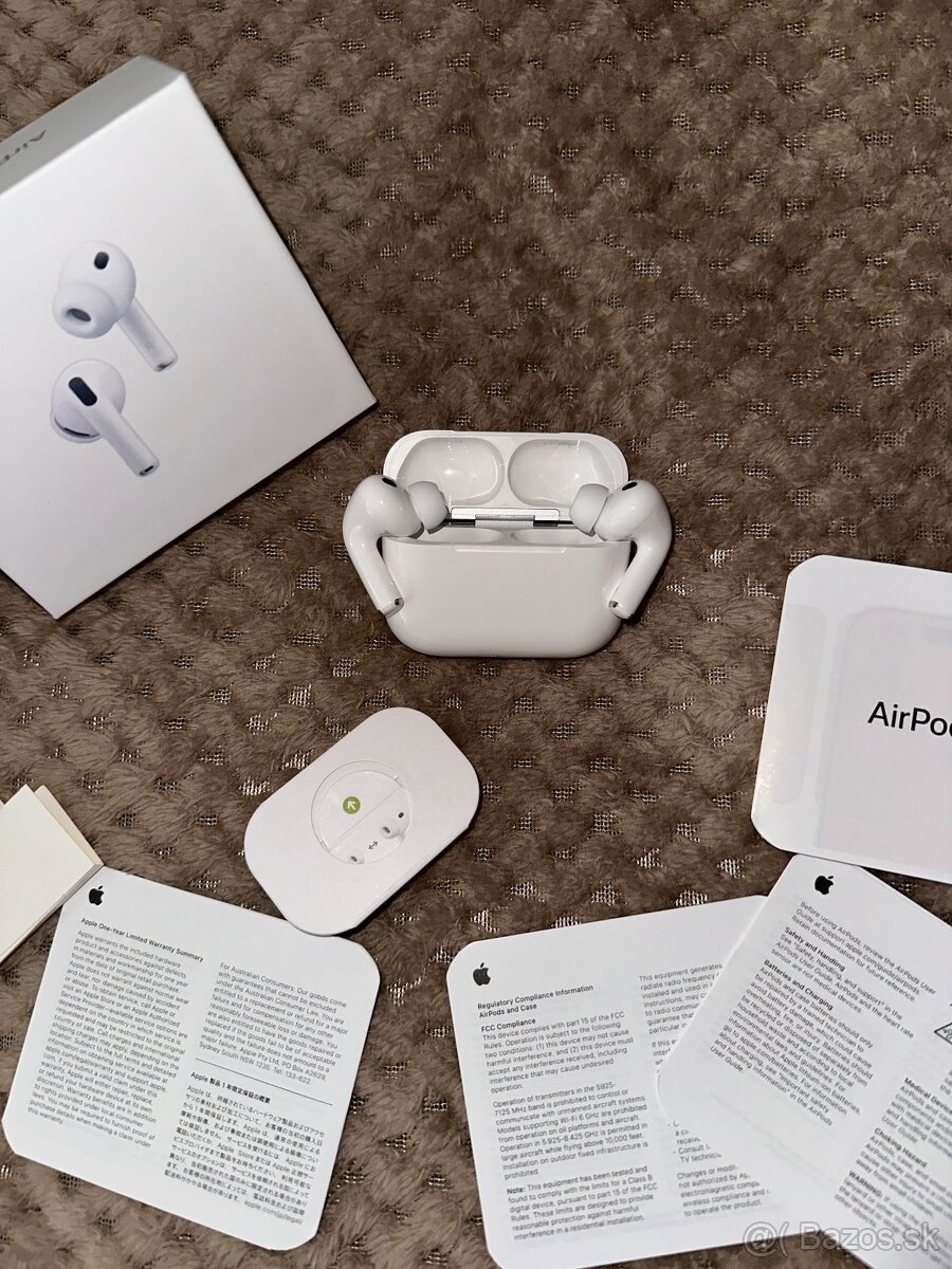 AirPods pro 3 - 3