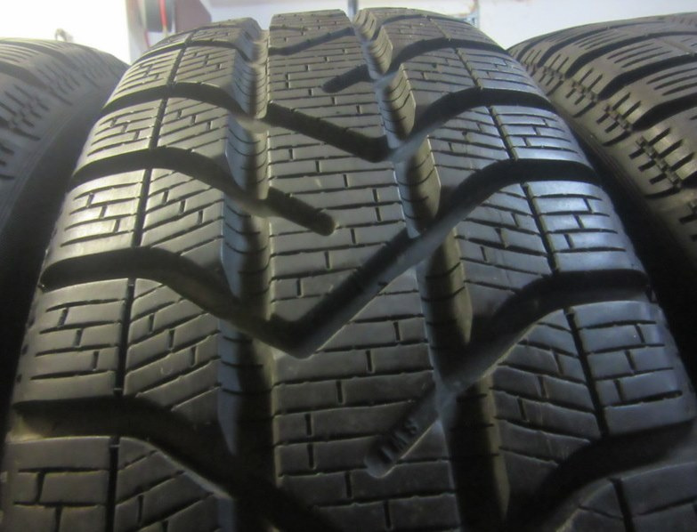 R15 Zimná sada MINI COOPER rozteč 5x112 175/65R15 PIRELLI - 3