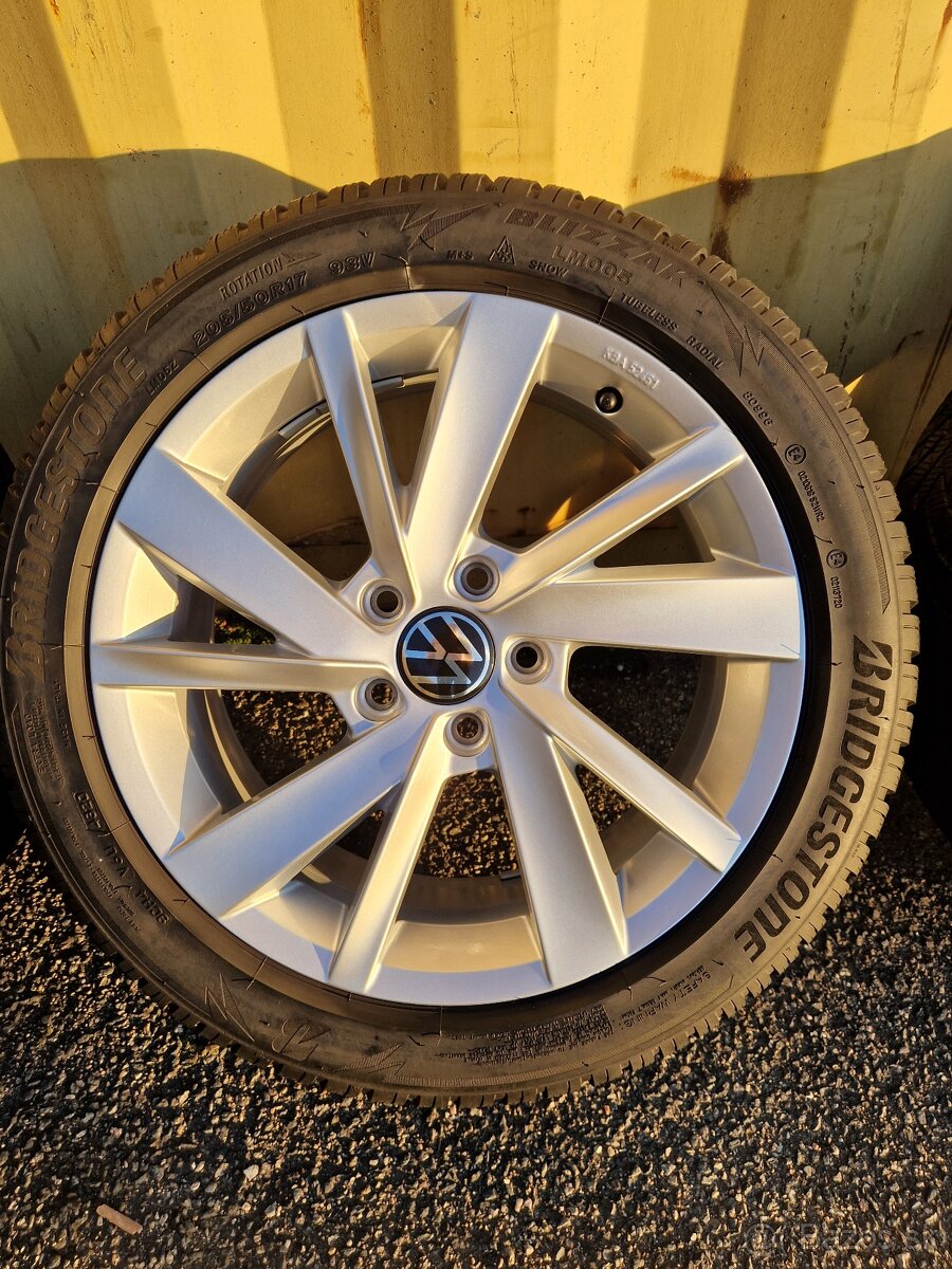 5x112 r17 kolesa disky vw golf 8 elektrony 205 50 17 Golf 8 - 3