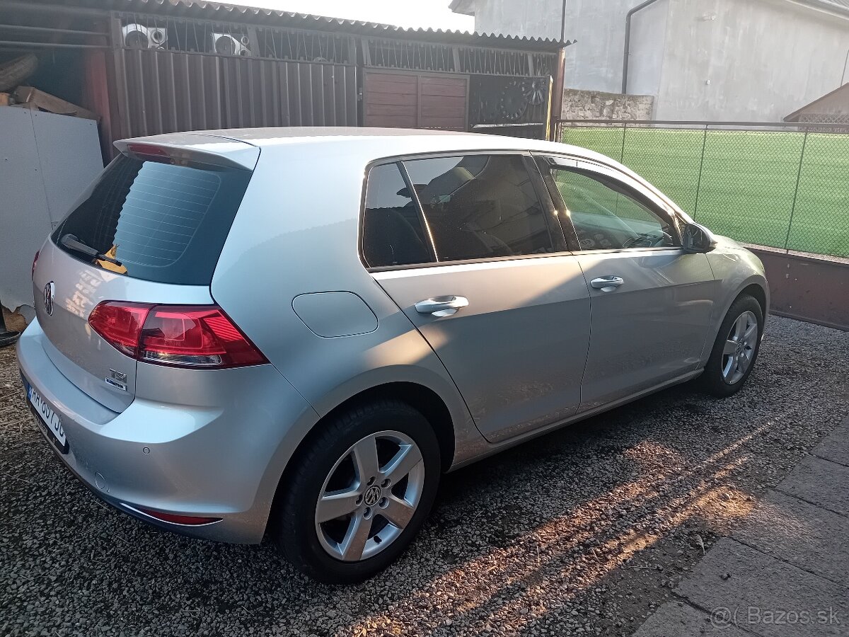 Predam Volkswagen golf 7...69×××km - 3