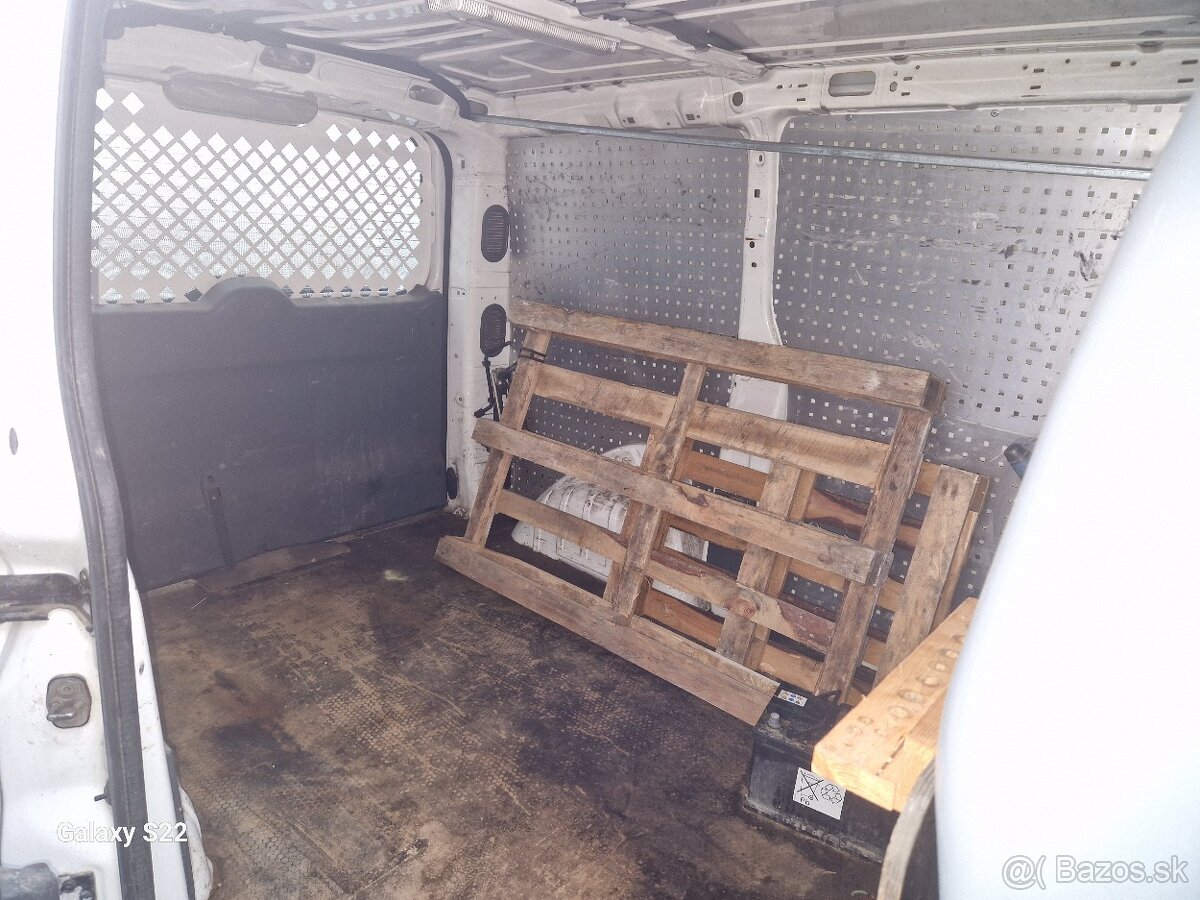 Citroën Jumpy 1.6 HDI (66 kW) Standard 1.2t L2H1 - 3