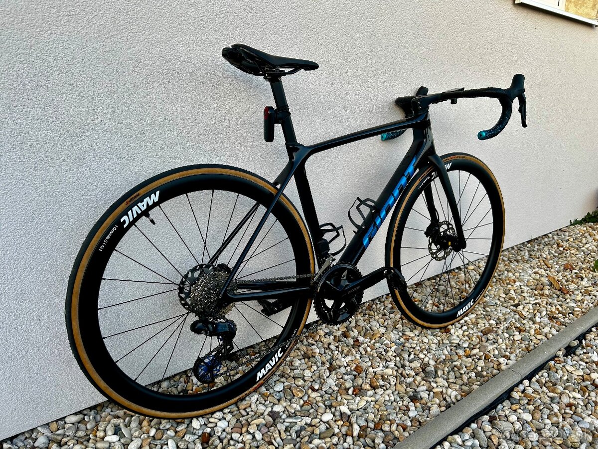 Karbónový cestný bocykel Giant TCR Advanced 1+ - 3