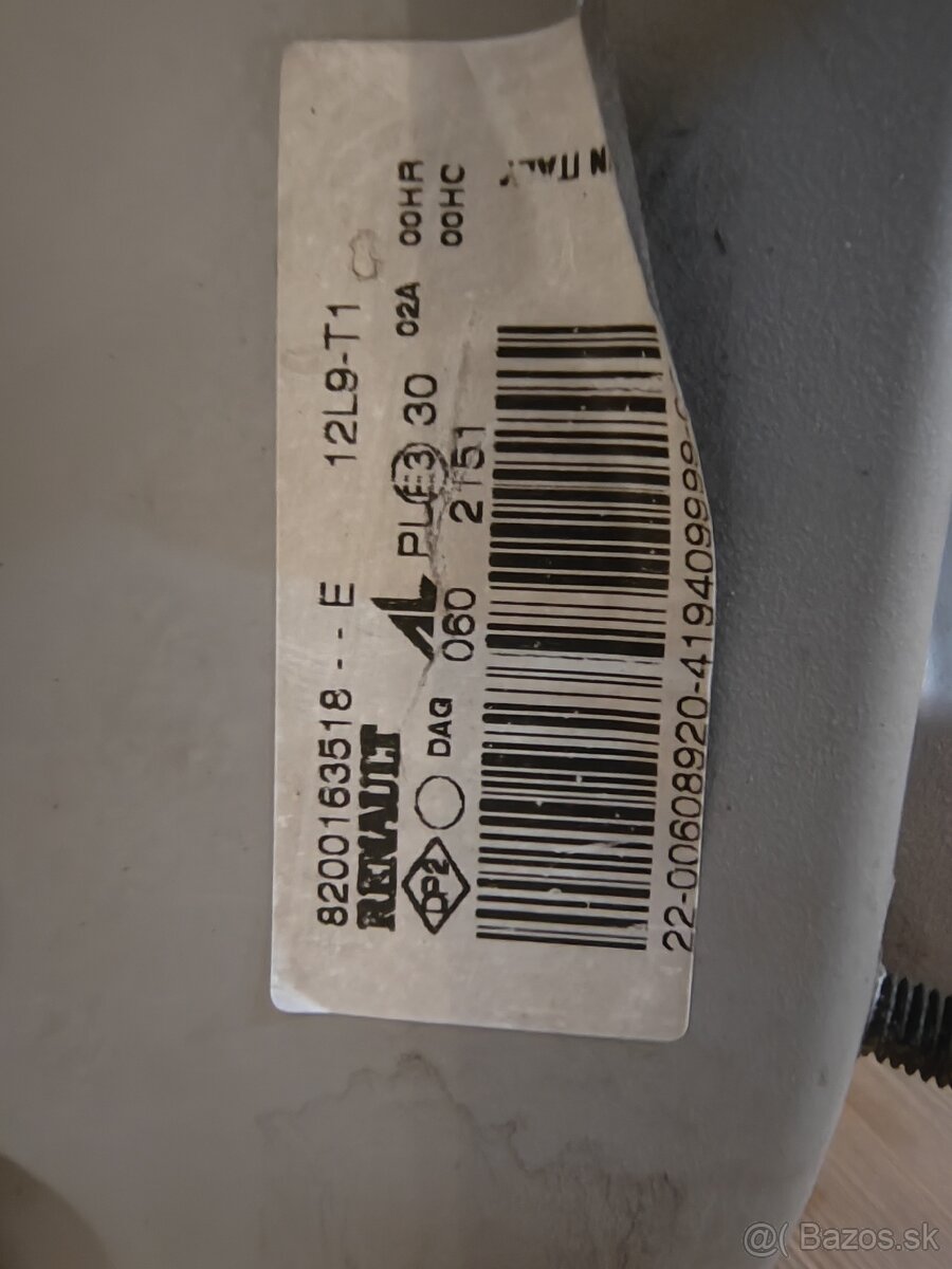 Renault Master predné svetlo - 3