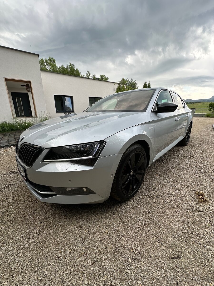 Škoda superb 3 L&K 140kw 4x4 - 3