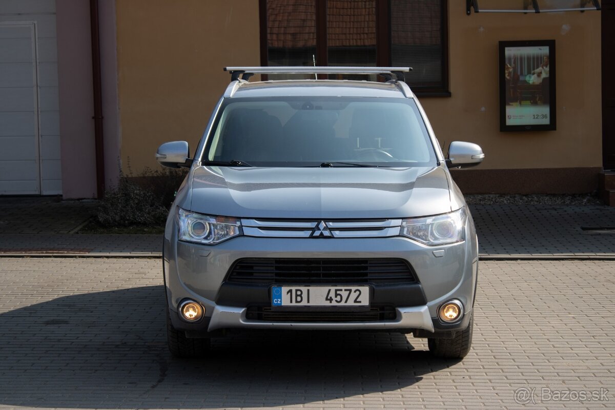 Mitsubishi Outlander 2.2 DI-D 2015 - 3