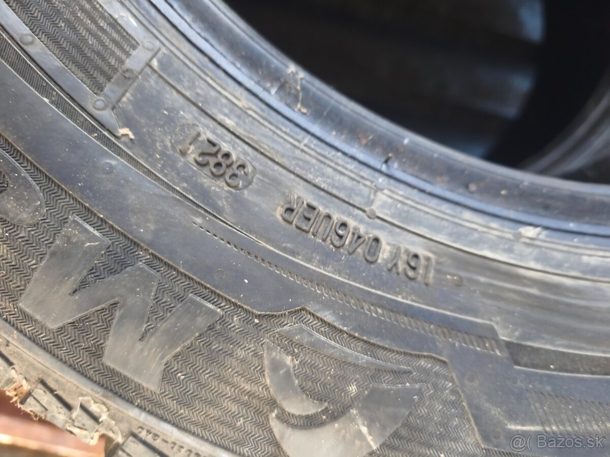 Pneumatiky 215/65 R16 c zimné - 3