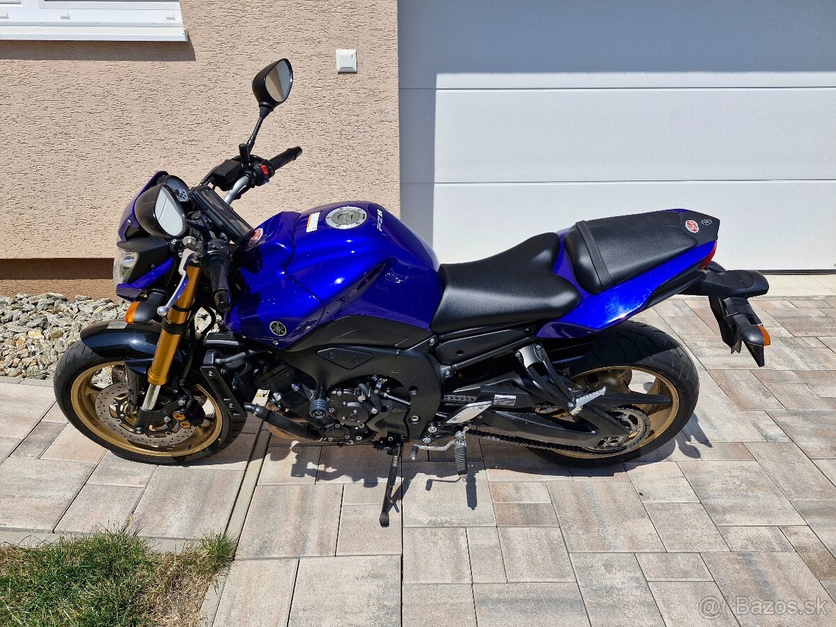 YAMAHA FZ 8 - 3