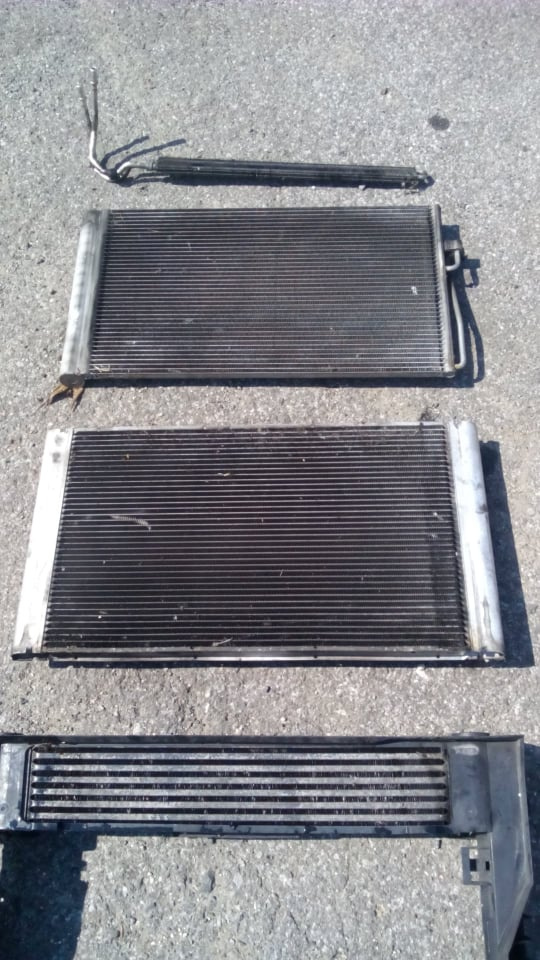 BMW E60 E61 chladič vody, klimi, intercooler - 3