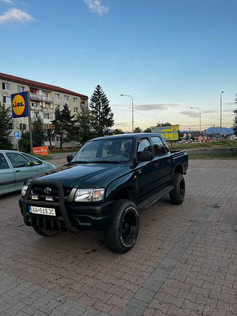 Toyota Hilux