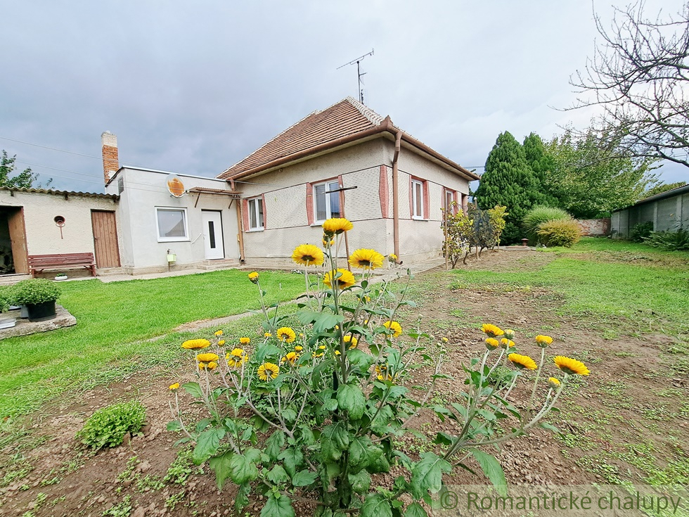 Starší dom, ktorý si zaslúži nový život, pozemok 700m2 - 3