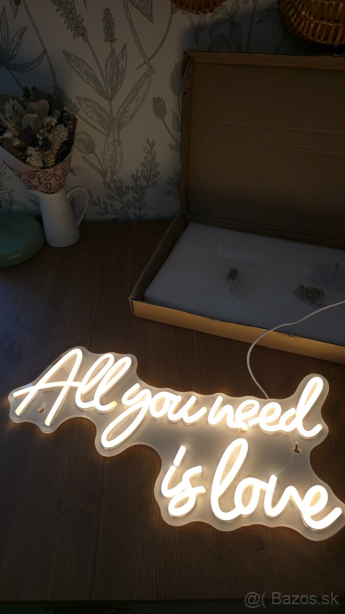 led nápis - svietiaca vyzdoba na svadbu - 3