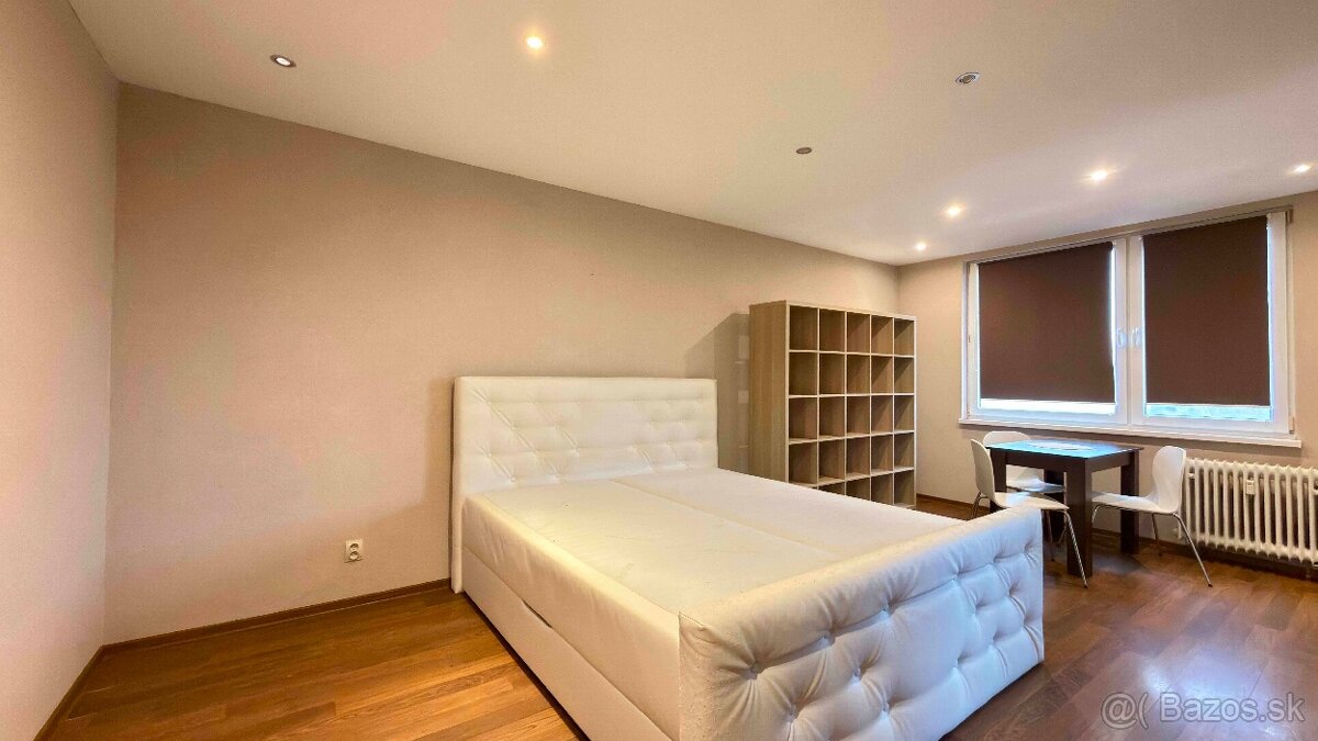 2 izbový byt na prenájom v Šali - 3