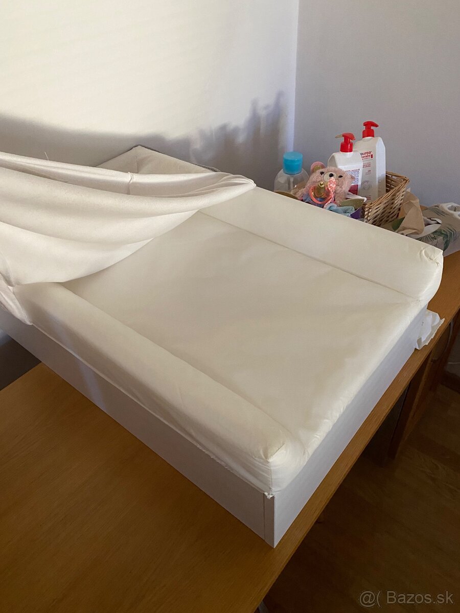 Prebalovací pult na stôl - 3