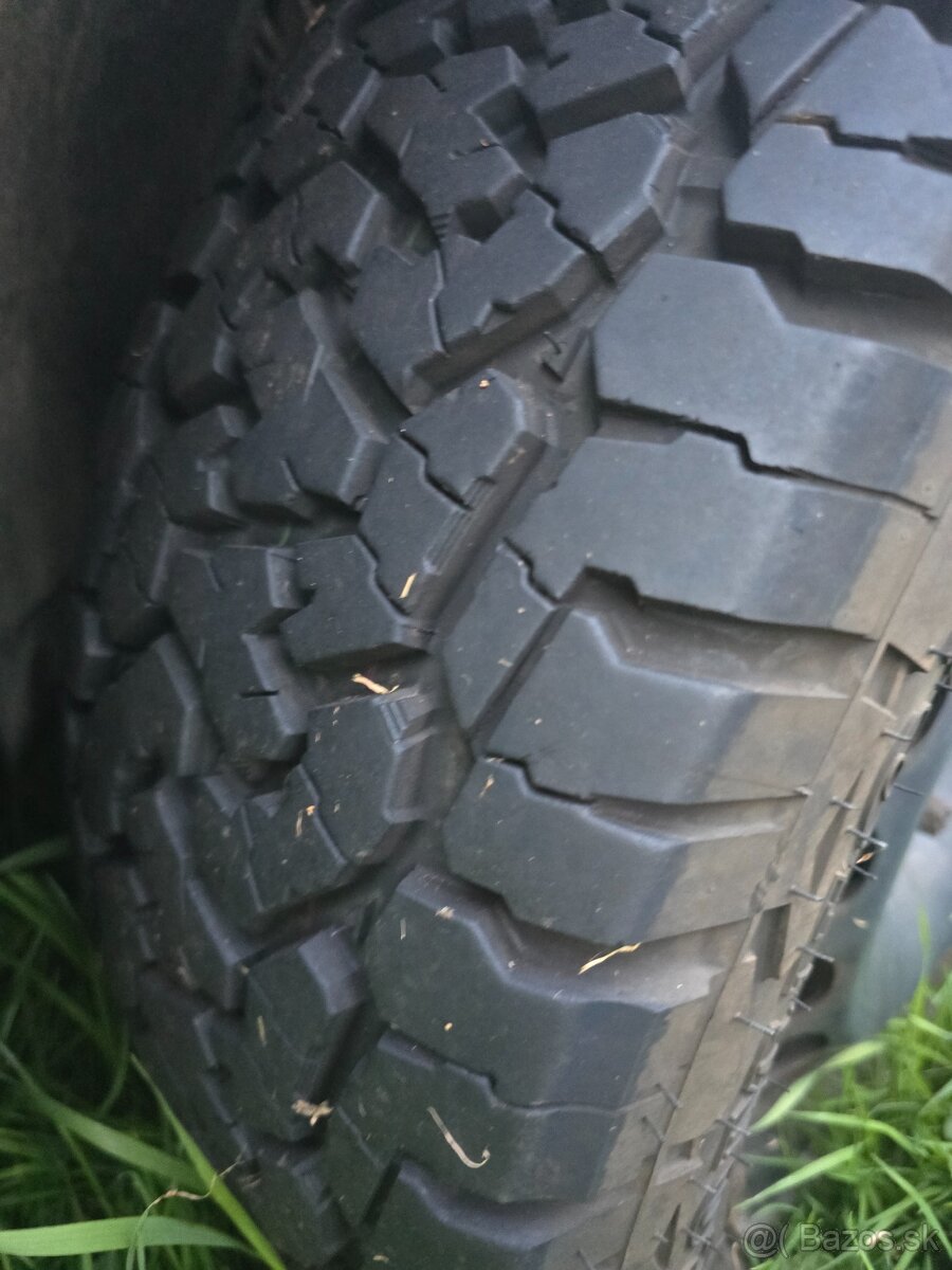 Comforser CF1100 205/55/16 A/T - 3